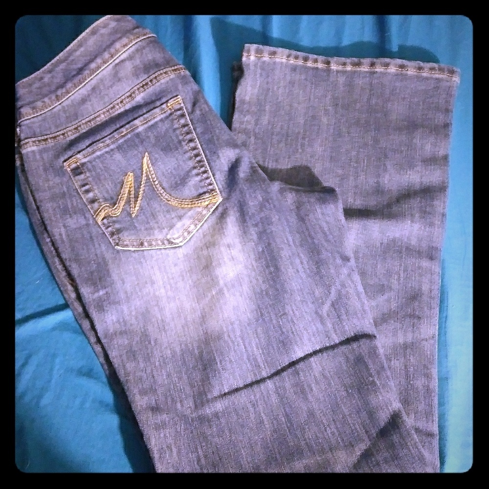 Jeans never worn
